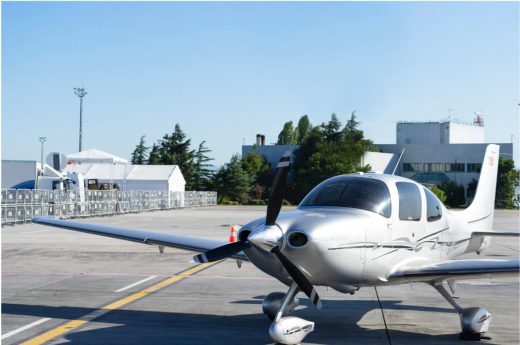 Top Features and Performance of the SR 22 Cirrus Aircraft