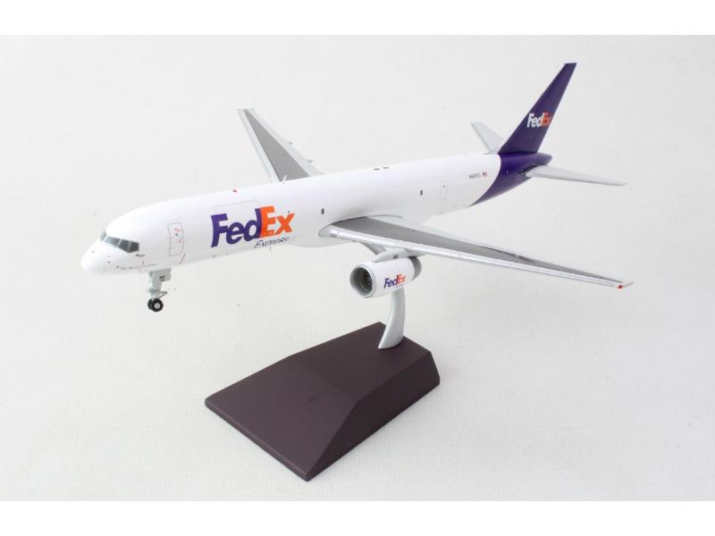 Fed Ex 757-200, 1/200 Scale by Gemini