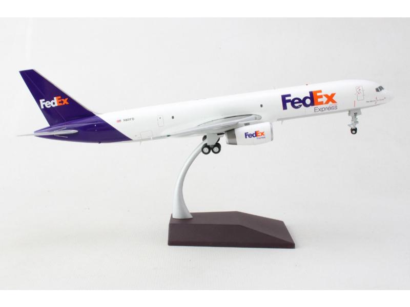 Fed Ex 757-200, 1/200 Scale by Gemini