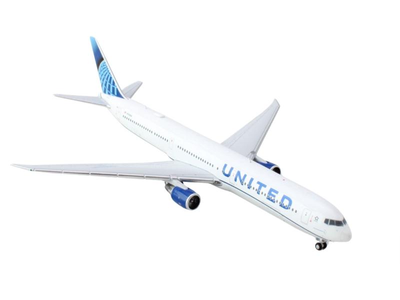 United 767-400, by Gemini, 1/400 Scale