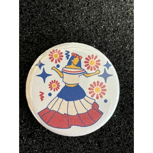 Latina Button
