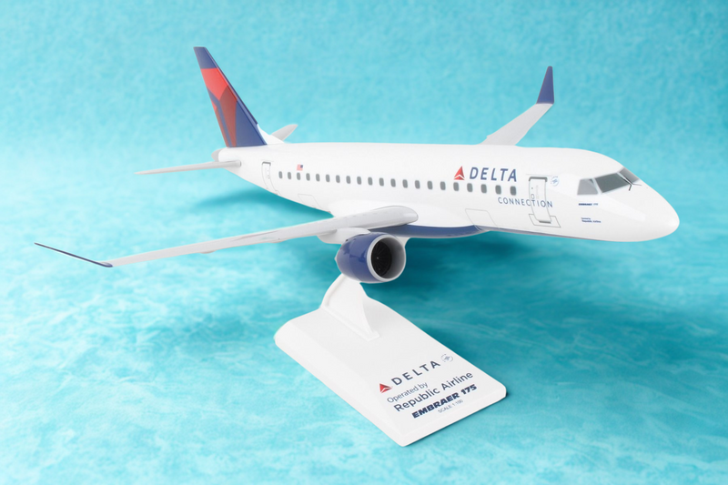 SKYMARKS DELTA ERJ175 1/100 REPUBLIC