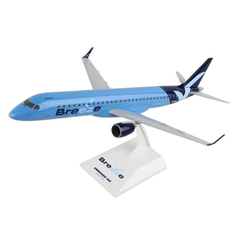 Breeze E195 Die Cast Model, 1/100 Scale by Skymarks