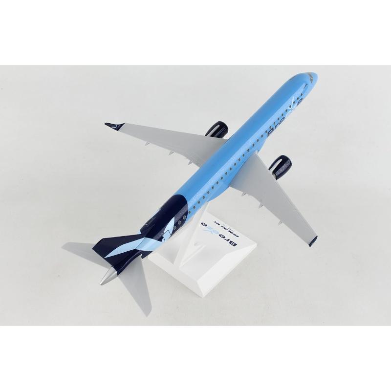 Breeze E195 Die Cast Model, 1/100 Scale by Skymarks