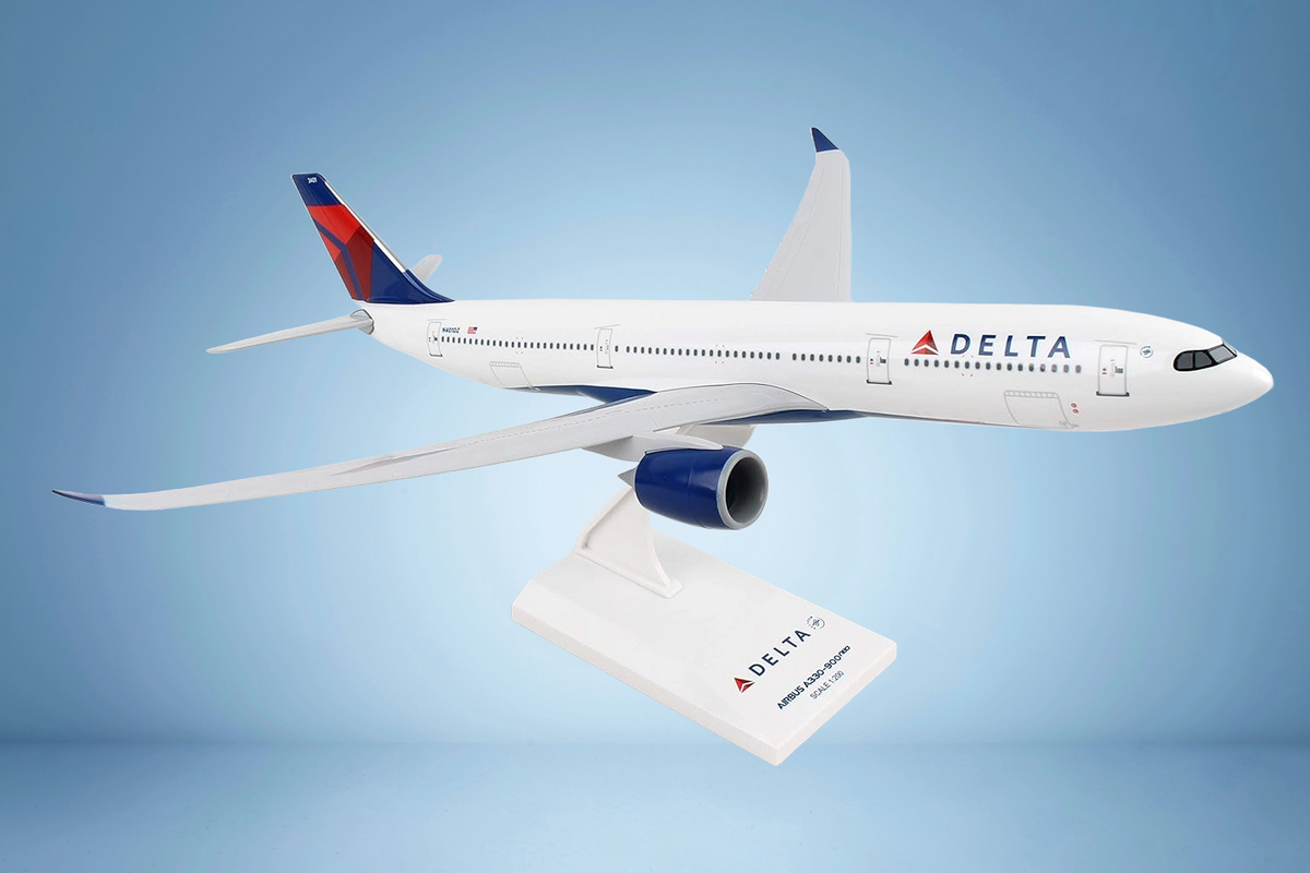 DELTA AIRBUS A330-900 飛行機模型 Airbus A330 A330-900 Delta Airlines 1/200 Scale Model
