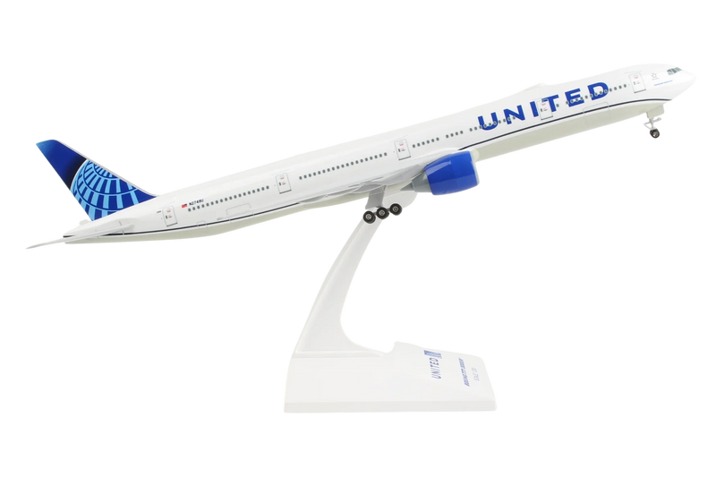 14.5-inch United 777-300 model in 1/200 scale